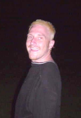 steve_grin.jpg (11418 bytes)